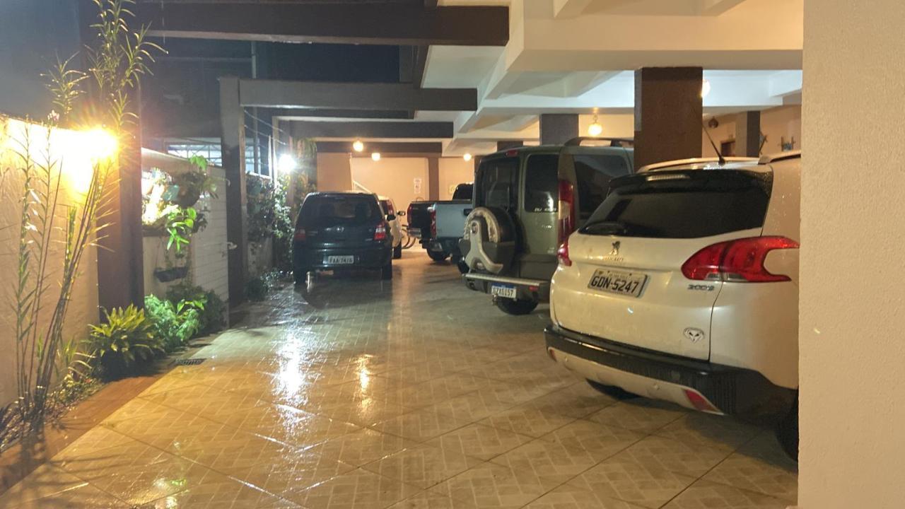 Werneck Residence Suites Ubatuba Esterno foto